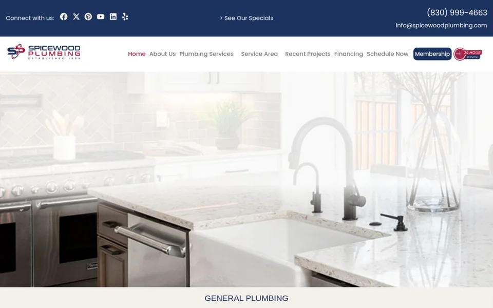 A Spicewood Plumbing honlapjának nyitóképernyője
